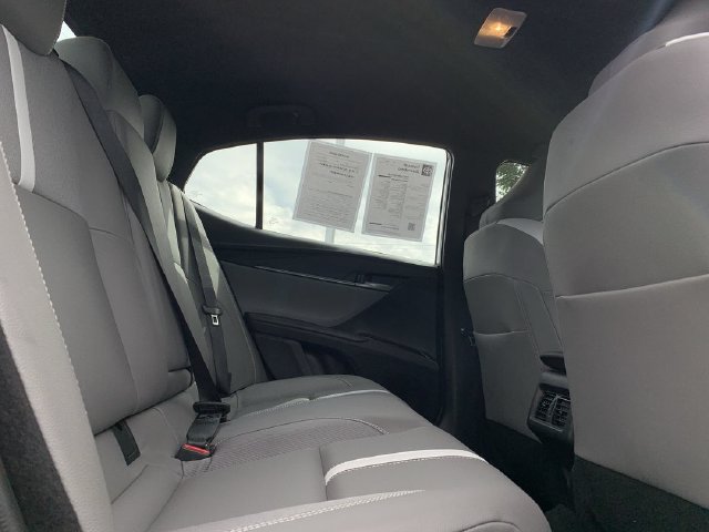 Used 2026 Toyota Camry SE w/ Convenience Package FWD image 34