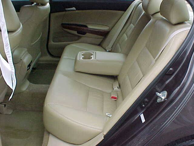 Used 2011 Honda Accord EX-L image 15