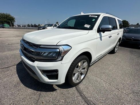 Used 2023 Ford Expedition Max Platinum AWD/4WD image 9