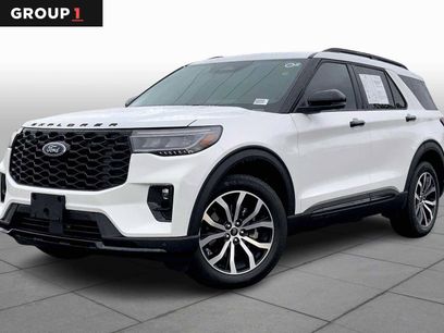 Used 2025 Ford Explorer ST-Line