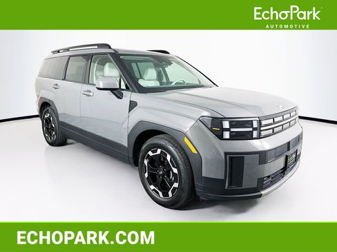 Used 2024 Hyundai Santa Fe SEL image 1