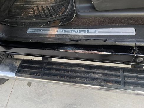 Used 2013 GMC Sierra 3500 Denali image 25