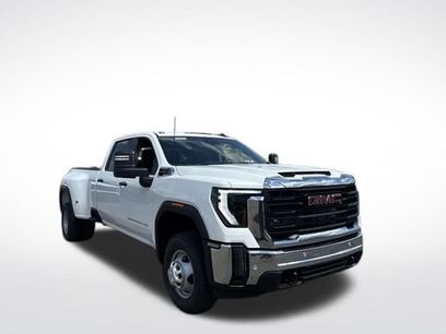 New 2026 GMC Sierra 3500 Pro w/ 1SA Pro Safety Plus Package