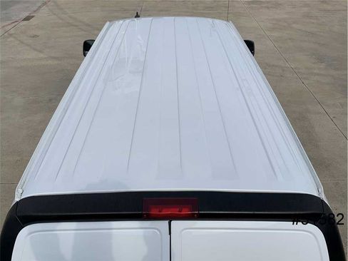 Used 2020 Chevrolet Express 2500 image 8