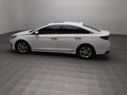 Used 2018 Hyundai Sonata Sport FWD image 3