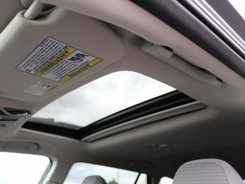 Certified 2025 Subaru Outback Premium w/ Popular Package #1A image 35