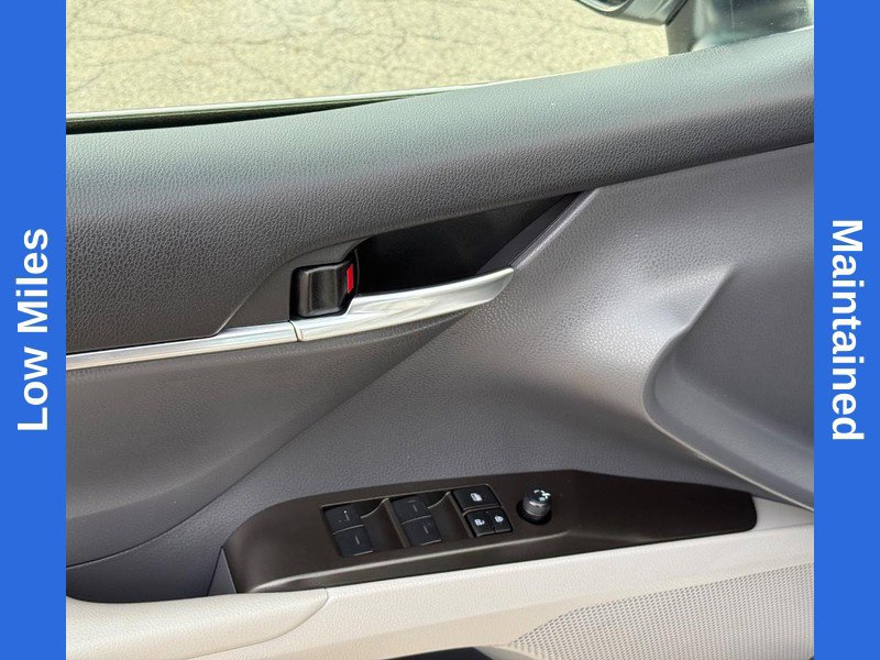 Used 2024 Toyota Camry LE w/ Convenience Package FWD image 18