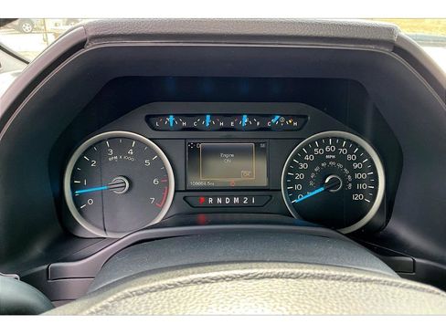 Used 2016 Ford F150 XLT w/ Equipment Group 302A Luxury image 21