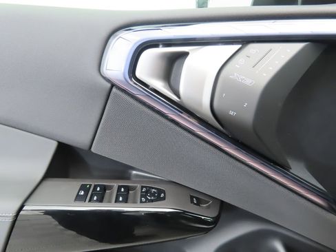 New 2026 BMW X3 xDrive30 w/ Convenience Package image 24