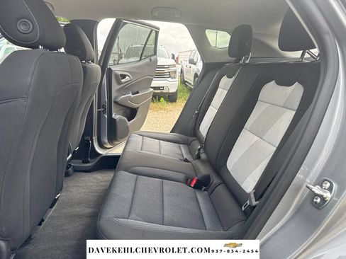 Used 2025 Chevrolet Trax LS w/ LS Convenience Package FWD image 30
