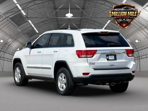 Used 2013 Jeep Grand Cherokee Laredo AWD/4WD image 10