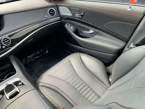 Certified 2020 Mercedes-Benz S 560 4MATIC Sedan image 14