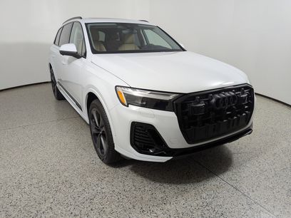 New 2025 Audi Q7 3.0T Premium Plus