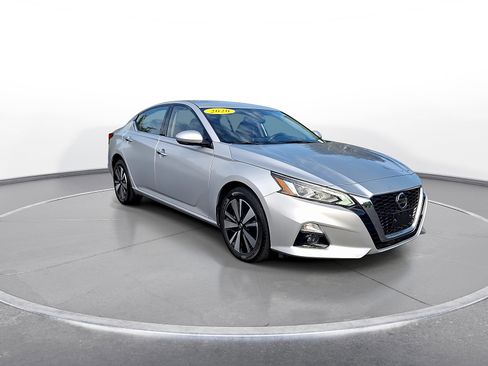 Used 2020 Nissan Altima 2.5 SL AWD/4WD image 2