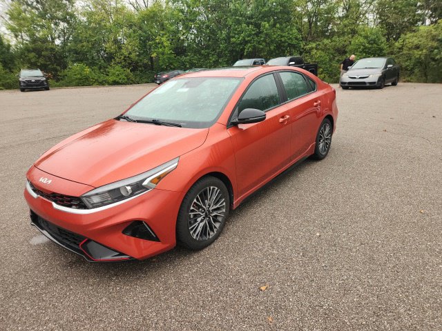 Used 2022 Kia Forte GT-Line w/ GT-Line Premium Package FWD image 13