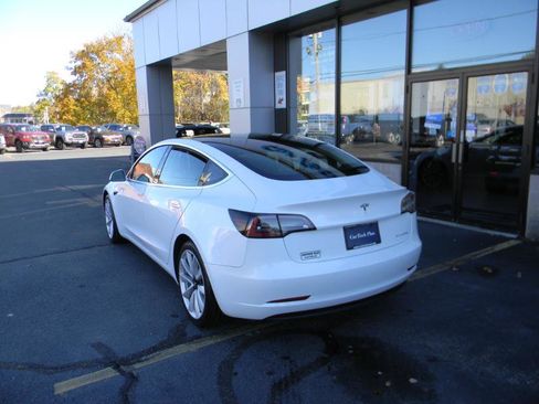 Used 2018 Tesla Model 3 Long Range image 8