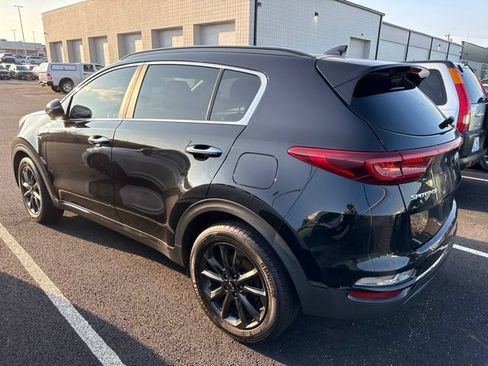 Used 2020 Kia Sportage S w/ S Premium Package AWD/4WD image 4