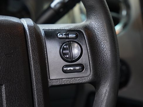 Used 2015 Ford F250 XLT w/ XLT Value Package image 41