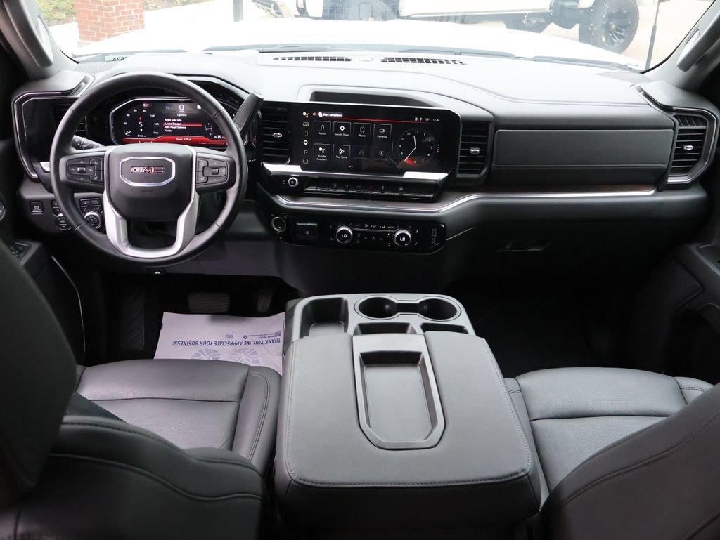 Certified 2025 GMC Sierra 2500 SLT AWD/4WD image 11