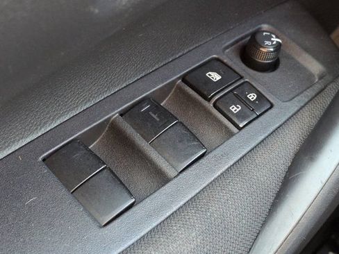 Used 2024 Toyota Corolla LE FWD image 20