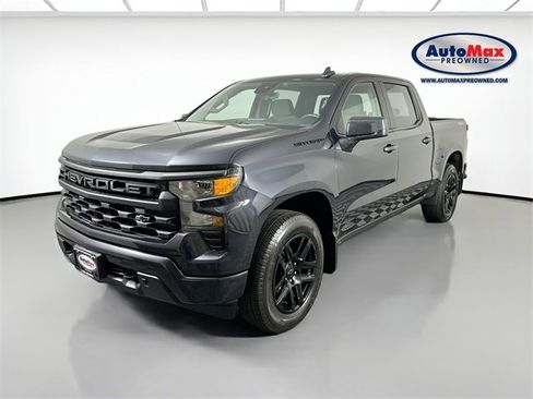 Used 2023 Chevrolet Silverado 1500 Custom w/ LPO, Dark Essentials Package image 4