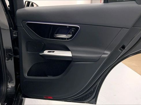 New 2026 Mercedes-Benz GLC 300 image 13
