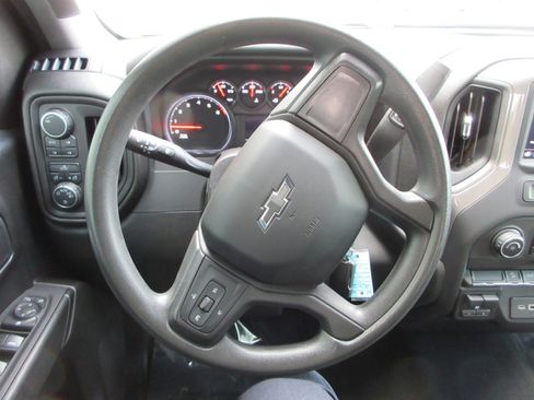 Used 2021 Chevrolet Silverado 1500 Custom Trail Boss image 33