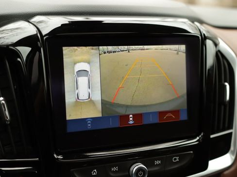 Used 2019 Chevrolet Traverse High Country image 15