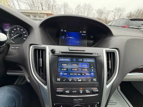 Used 2016 Acura TLX image 24