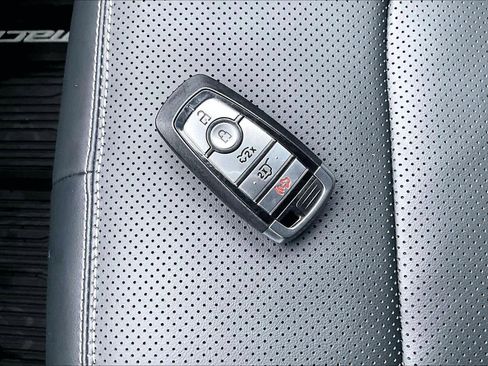 Used 2025 Ford Mustang Mach-E Premium image 14