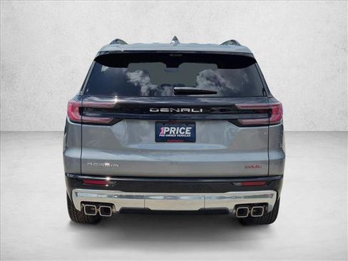 Used 2026 GMC Acadia Denali w/ Super Cruise Package FWD image 7