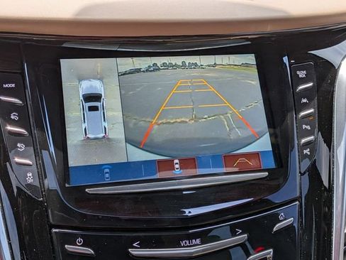 Used 2020 Cadillac Escalade ESV Platinum AWD/4WD image 26