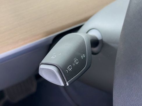 Used 2022 Tesla Model 3 Long Range image 12