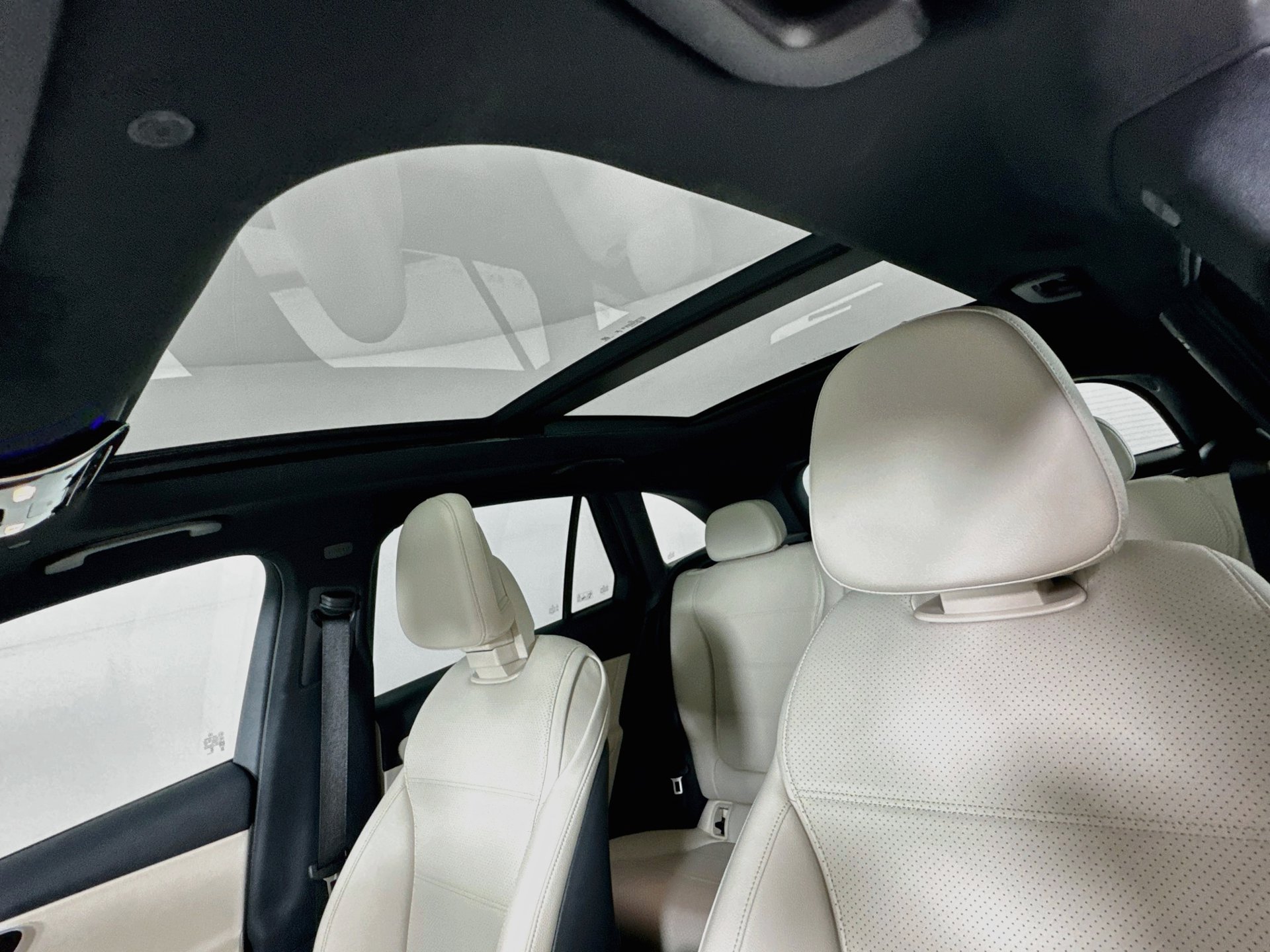 Certified 2026 Mercedes-Benz GLC 300 4MATIC image 22