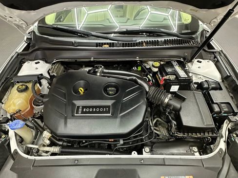 Used 2014 Lincoln MKZ w/ Equipment Group 101A Select image 31