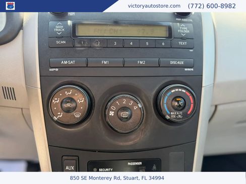 Used 2013 Toyota Corolla L FWD image 23
