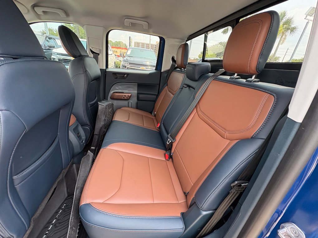 Used 2023 Ford Maverick Lariat w/ Equipment Group 500A Standard AWD/4WD image 19