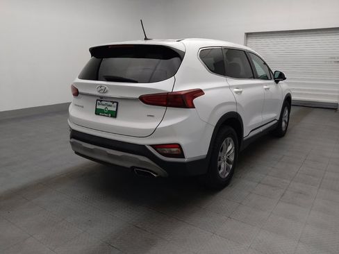 Used 2020 Hyundai Santa Fe SE AWD/4WD image 9