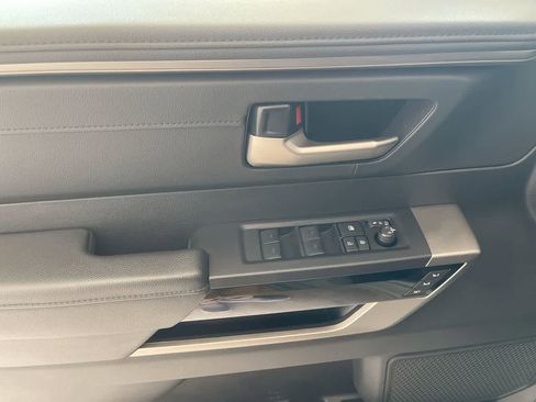 Used 2024 Toyota Tundra Limited image 13