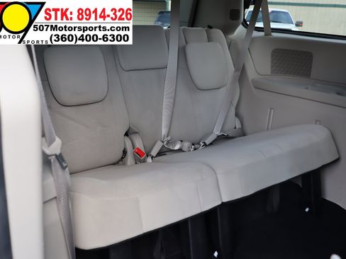 Used 2013 Dodge Grand Caravan SE image 15