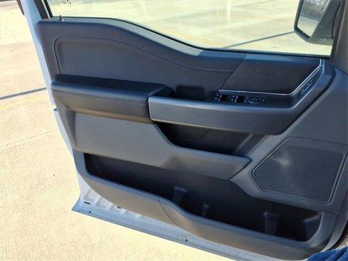 Used 2025 Ford F150 XLT w/ Equipment Group 301A Standard image 18