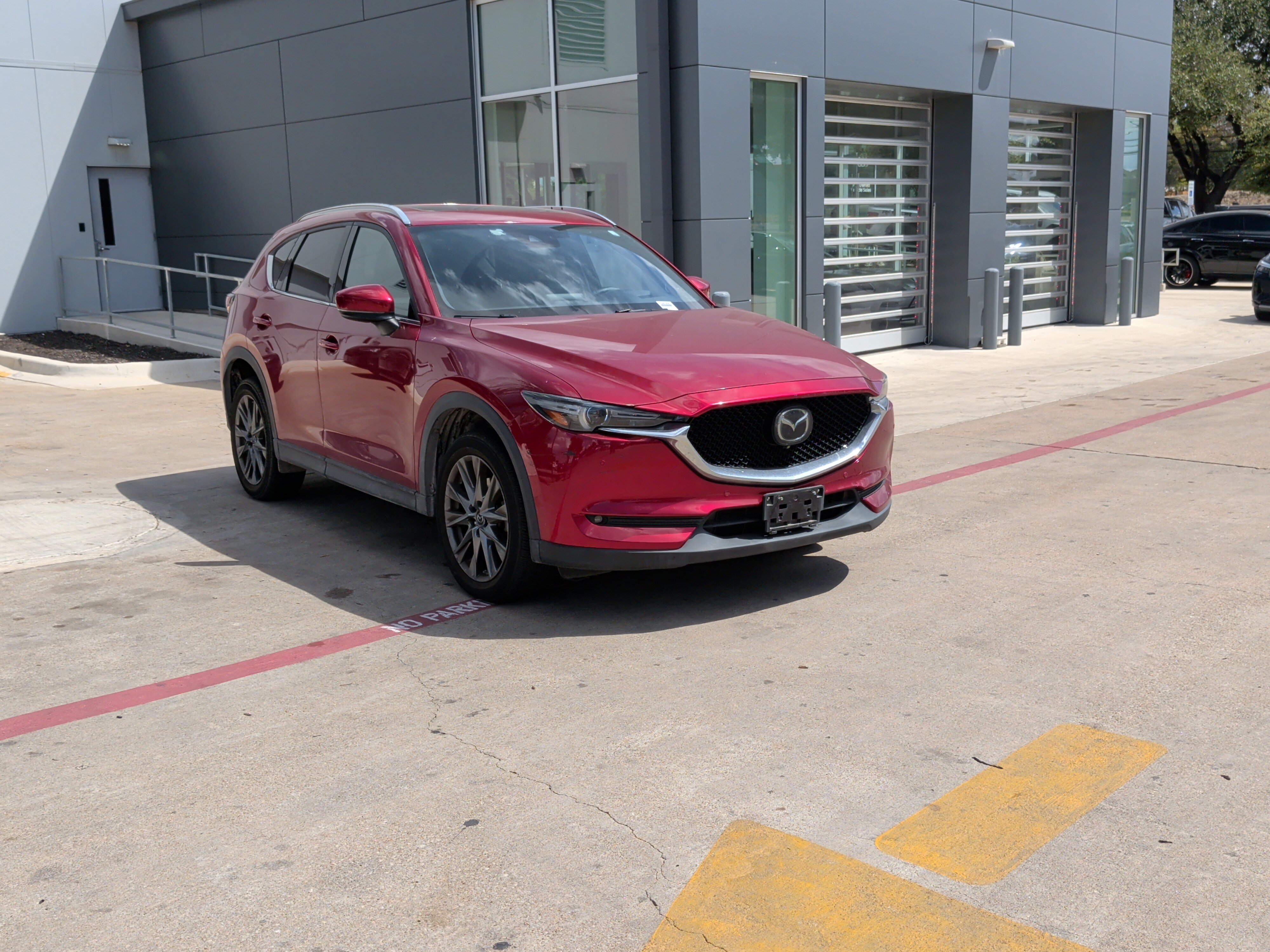 Used 2019 MAZDA CX-5 Signature AWD/4WD image 2