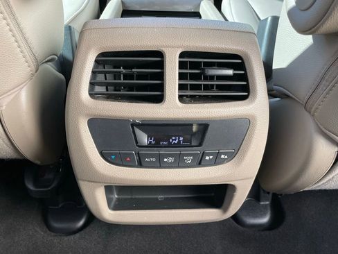 Used 2017 Honda Pilot EX-L image 38