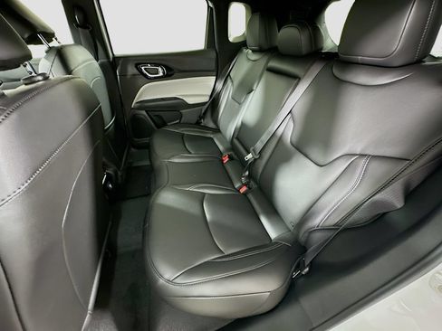 New 2026 Jeep Compass Limited AWD/4WD image 15