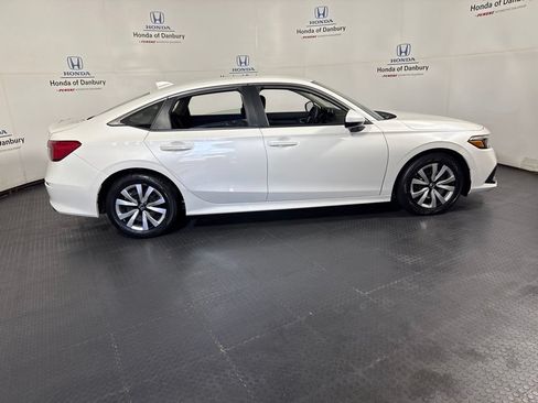 Used 2023 Honda Civic LX image 3