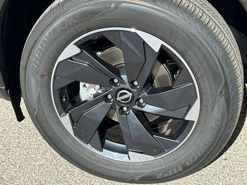 New 2026 Nissan Rogue SV w/ Cold Weather Package image 9