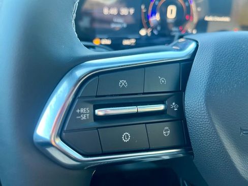 New 2026 Chevrolet Traverse LT w/ Enhanced Driving Package image 19