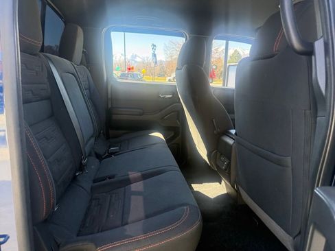 Used 2023 Nissan Frontier PRO-4X w/ Pro Convenience Package image 11