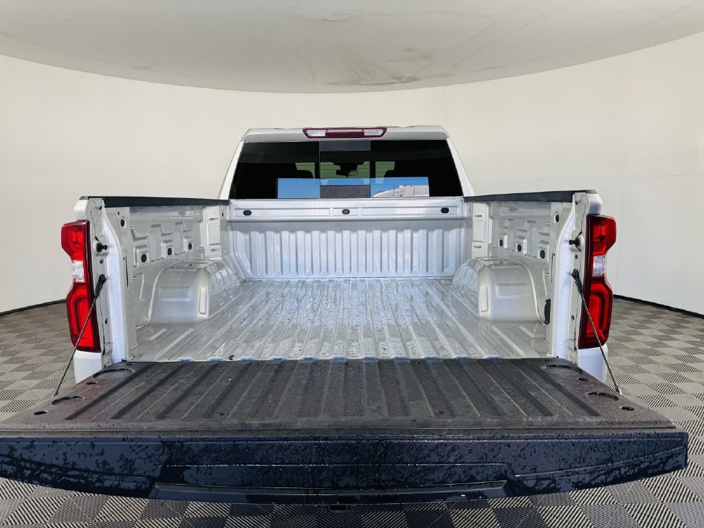 Certified 2022 Chevrolet Silverado 1500 RST w/ Convenience Package II AWD/4WD image 25