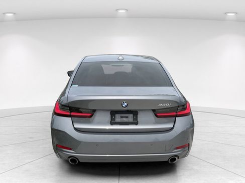 Certified 2023 BMW 330i Sedan w/ Parking Assistance Package RWD image 5